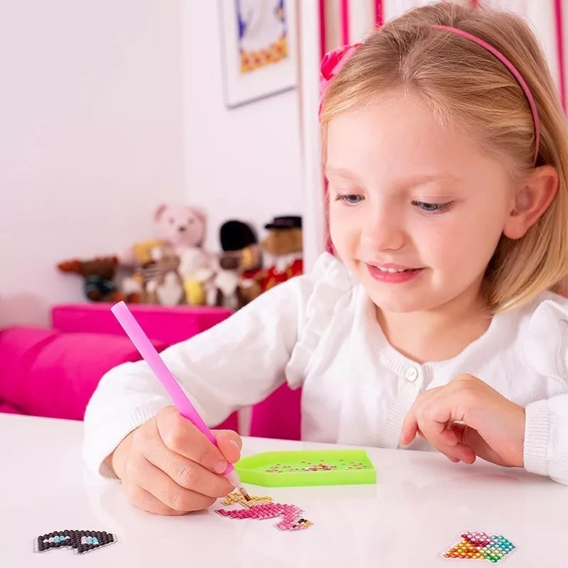 Kūrybinis rinkinys „Deimantiniai lipdukai“